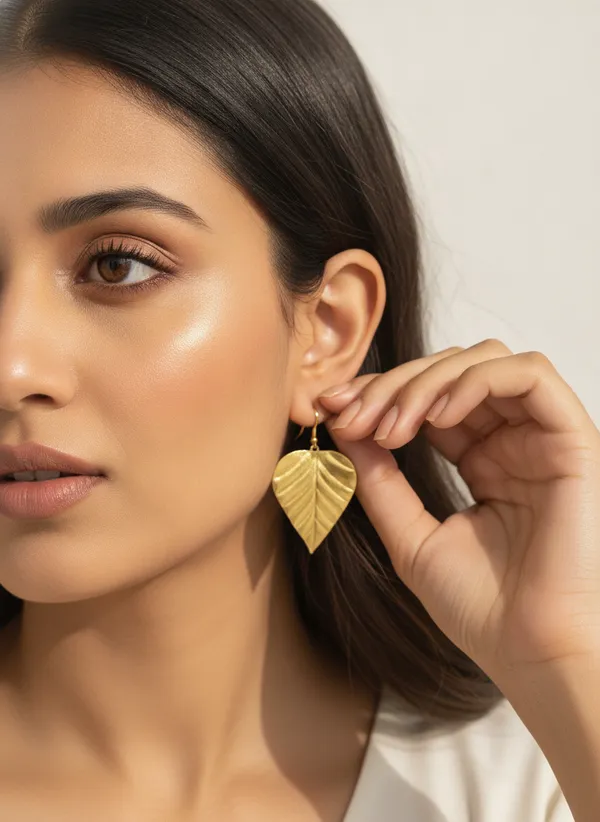 Gold_Tone_Leaf_Stud_Earrings_for_Women