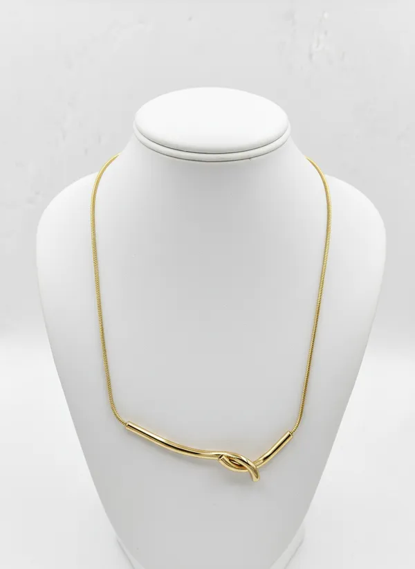 Gold-Tone_Metal_Loop_Pendant_Necklace_for_Women