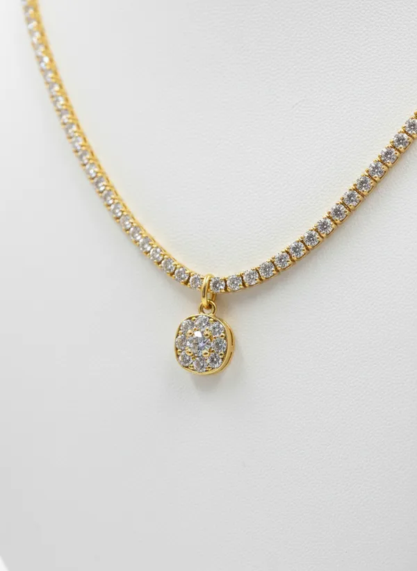 Gold_Tone_Crystal_Pendant_Necklace_for_Women