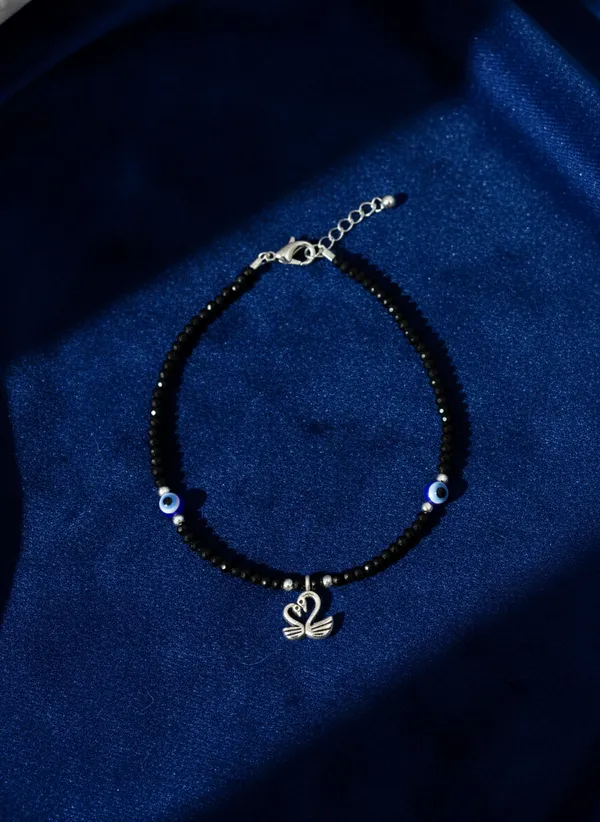 Black_Beaded_Butterfly_Charm_Anklet_for_Women
