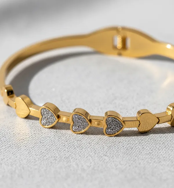Gold_Stainless_Steel_Crystal_Bracelet_for_Women