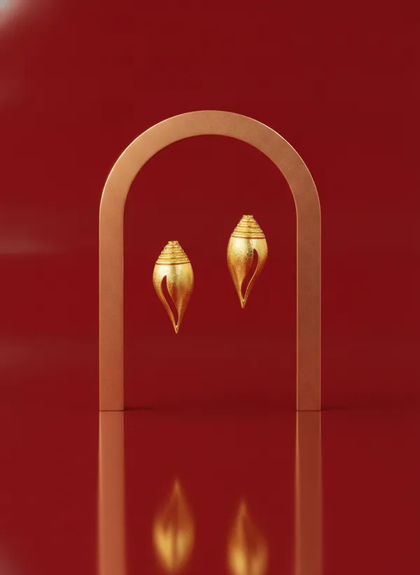 Gold_Tone_Shell_Stud_Earrings_for_Women