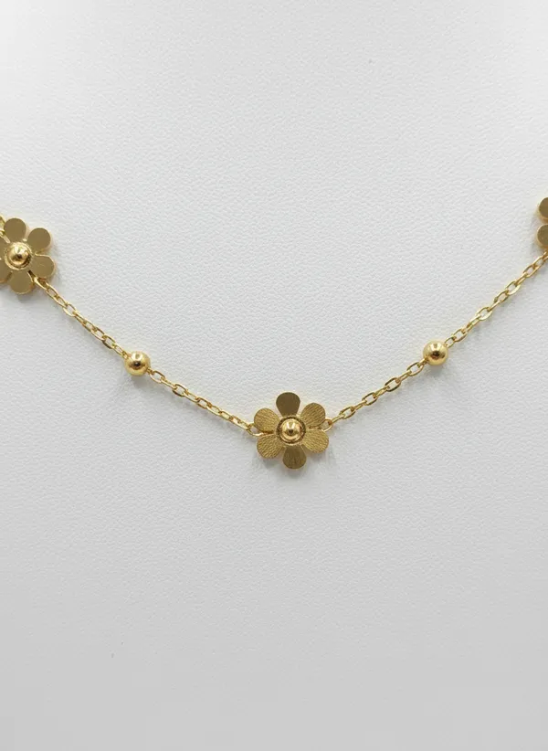 Gold_Stainless_Steel_Floral_Necklace_for_Women