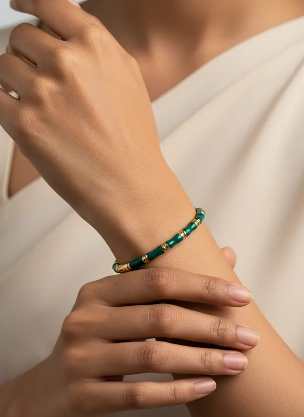 Green_Beaded_Gold_Tone_Bracelet_for_Women