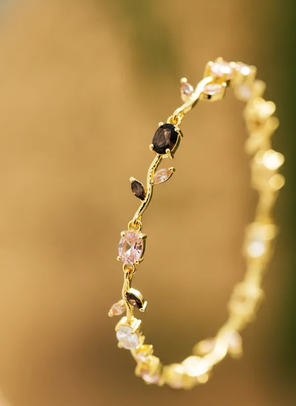 Gold-Tone_Stone_Studded_Necklace_for_Women