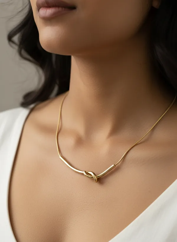Gold-Tone_Metal_Loop_Pendant_Necklace_for_Women