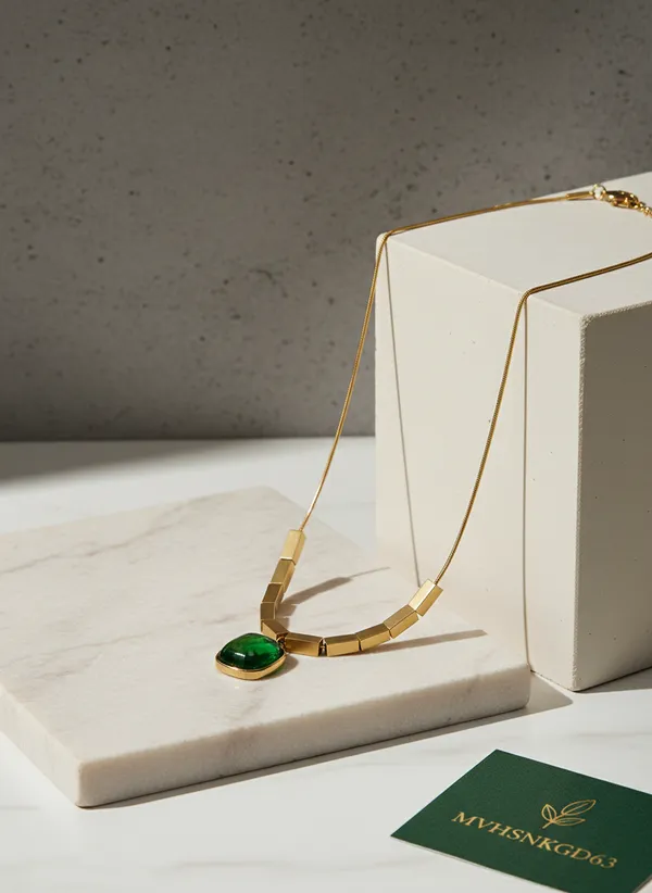 Gold_Tone_Green_Pendant_Necklace_for_Women