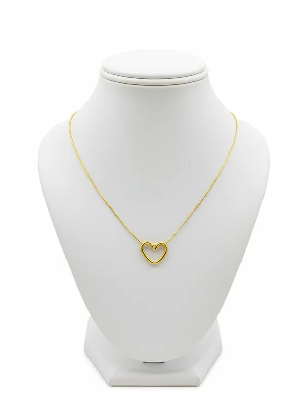 Gold_Tone_Heart_Pendant_Necklace_for_Women