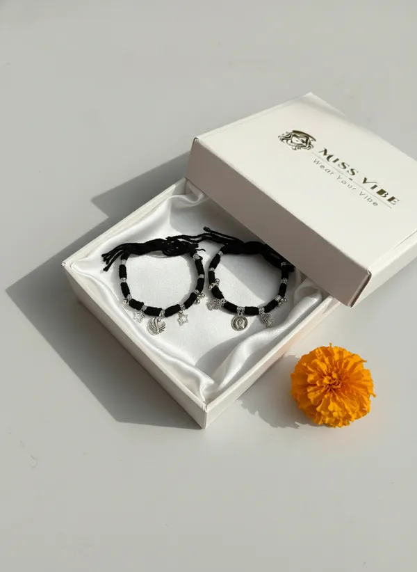 Black_Stainless_Steel_Thread_Bracelet_Set_for_Unisex
