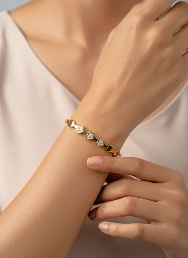 Gold_Stainless_Steel_Crystal_Bracelet_for_Women