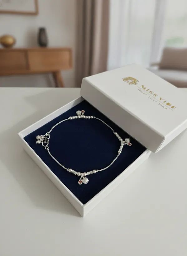 Silver_Tone_Charm_Anklet_for_Women