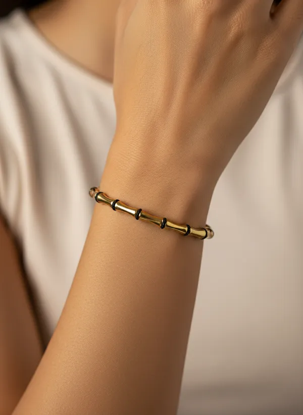 Gold_Stainless_Steel_Stretch_Bangle_for_Women