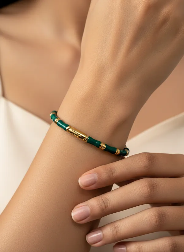 Green_Beaded_Gold_Tone_Bracelet_for_Women