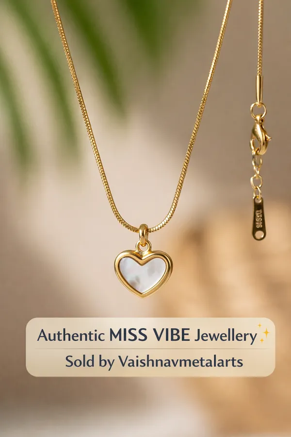 Gold_Tone_Heart_Pendant_Necklace_for_Women