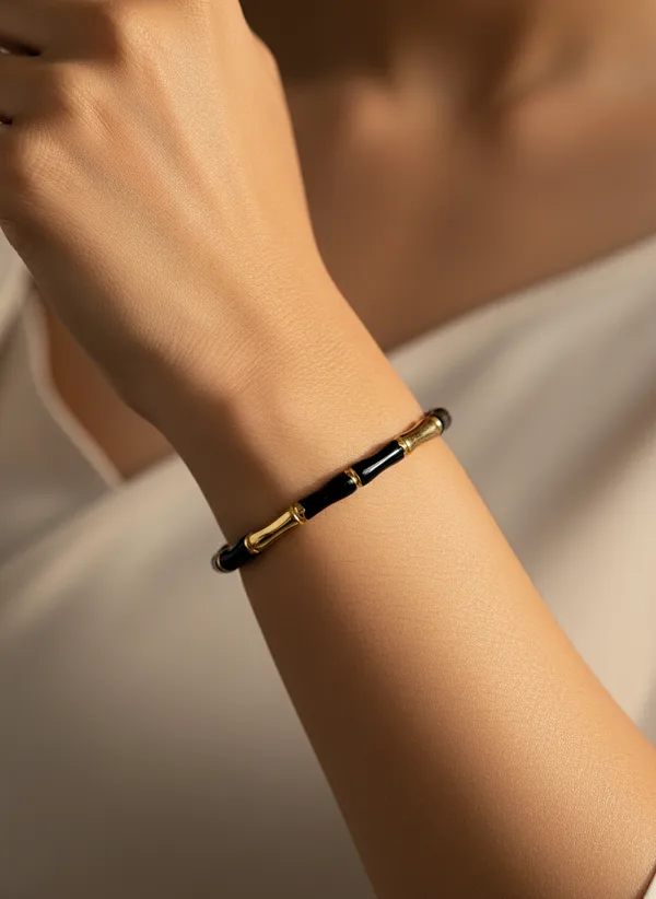 Black_And_Gold_Beaded_Bracelet_for_Men