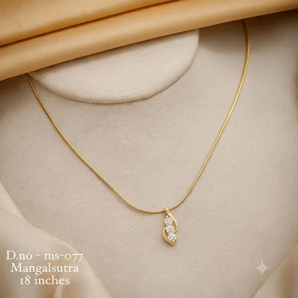 Crystal_curve_mangalsutra_with_three-stone_pendant