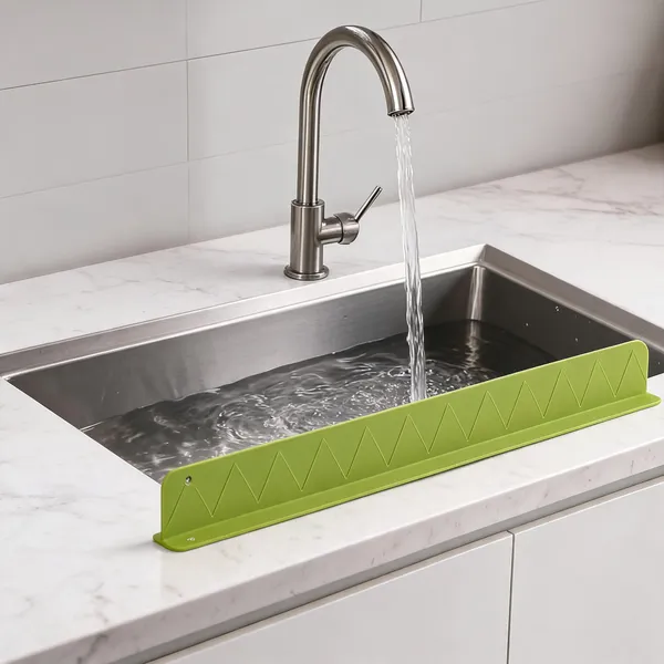 Silicone_Clear_Sink_Splash_Guard_For_Kitchen