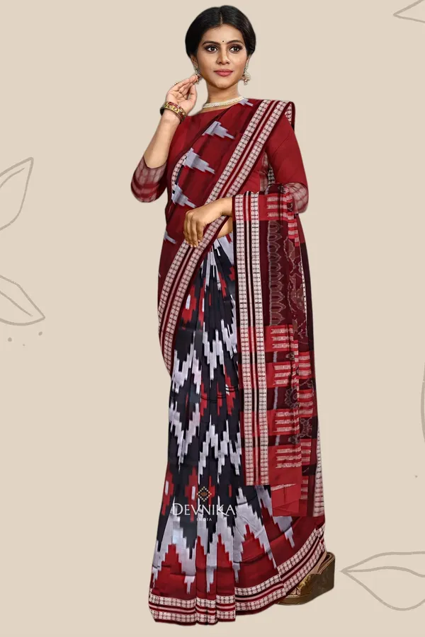 Black_Red_Silver_Silk_Pasapalli_Handloom_Saree_For_Women