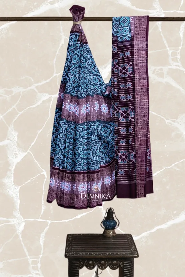 Light_Green_Cotton_Big_Border_Bandha_Handloom_Saree_For_Women