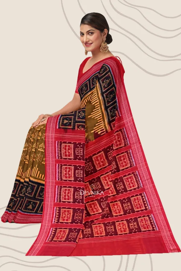 Golden_Brown_Cotton_Handloom_Big_Border_Bandha_Saree_For_Women