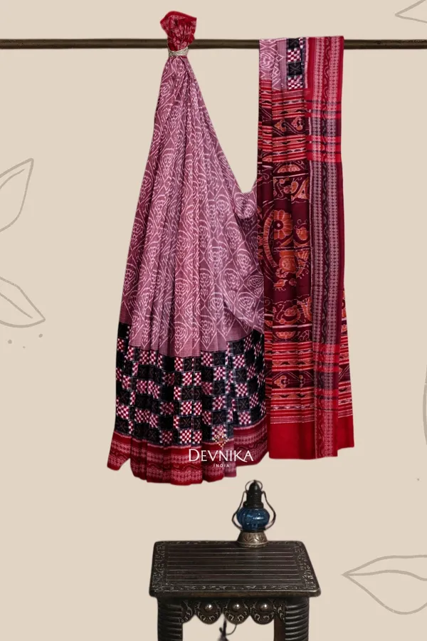 White_Dusty_Rose_Cotton_Handloom_Big_Border_Bandha_Saree_For_Women