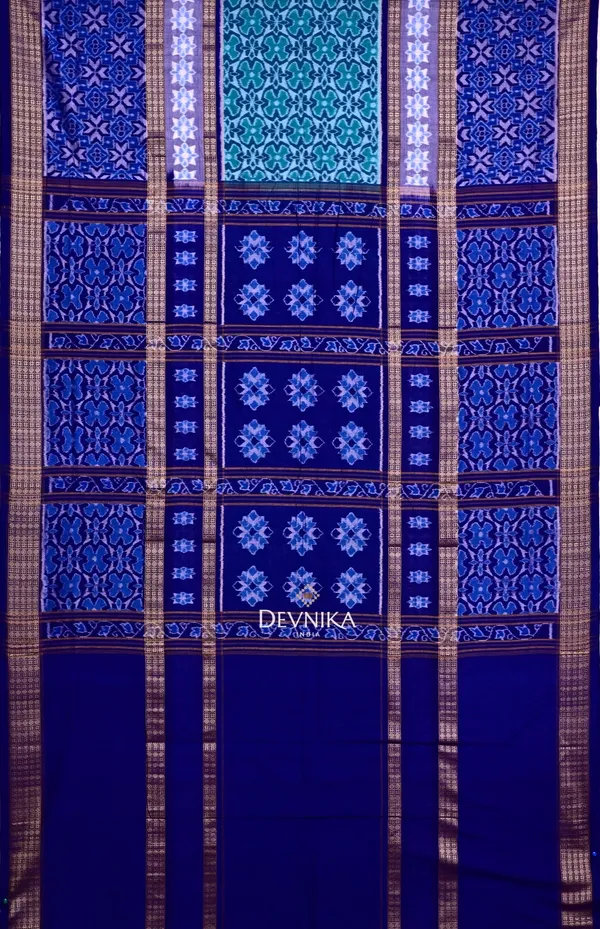 Blue_Cotton_Handloom_Double_Border_Bandha_Saree_For_Women