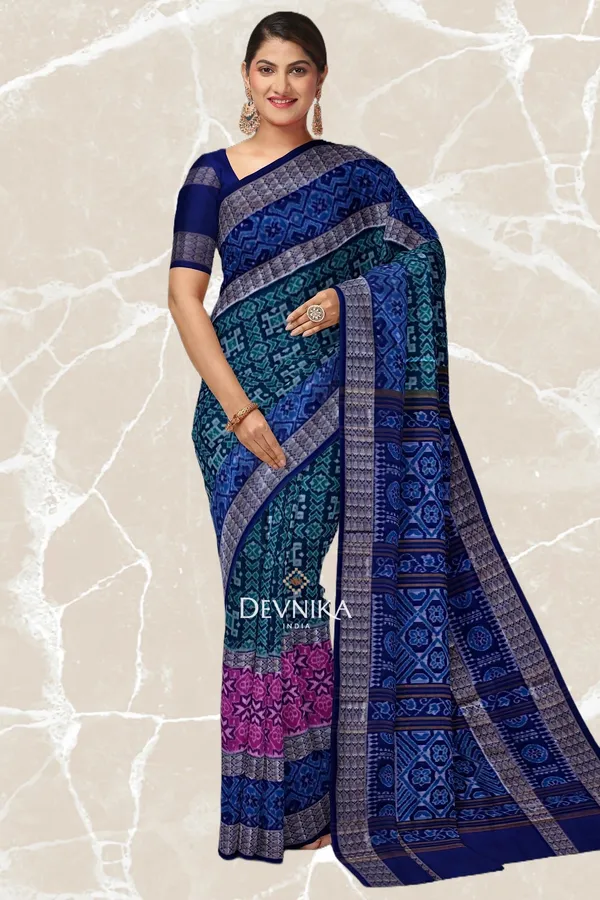 Blue_Green_Cotton_Handloom_Double_Border_Bandha_Saree_For_Women