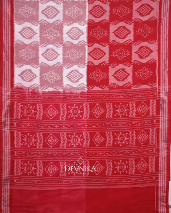 White_Red_Cotton_Body_Bandha_Handloom_Saree_For_Women