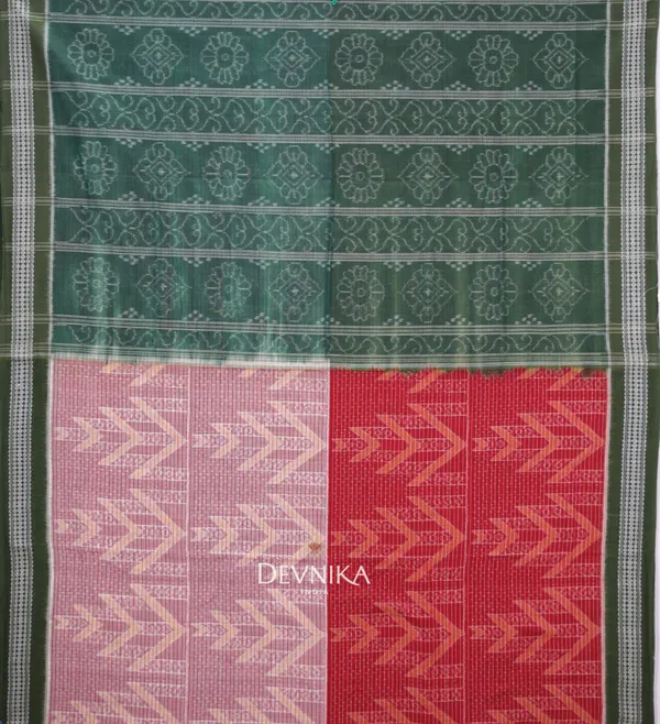 Red_White_Olive_Cotton_Handloom_Body_Bandha_Saree_For_Women