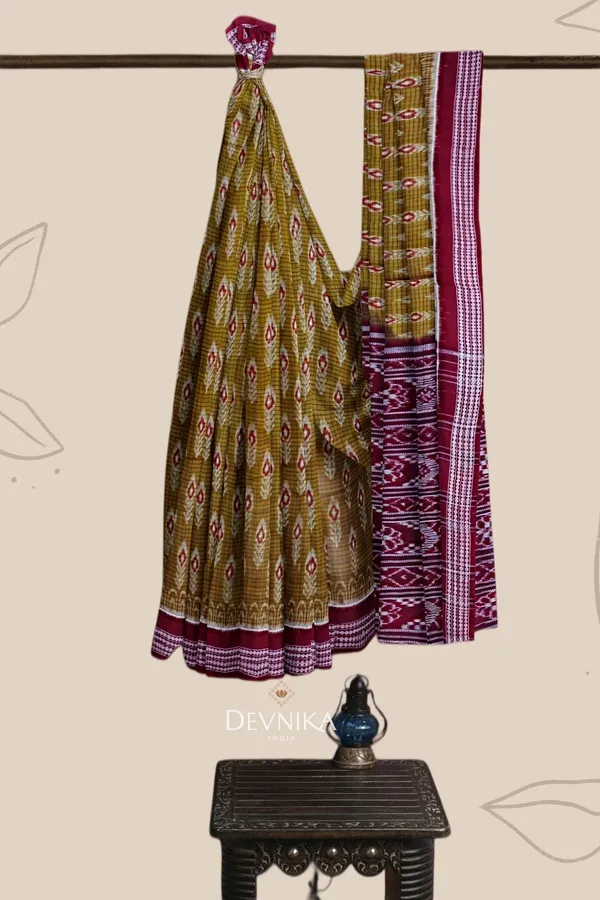 Light_Olive_Cotton_Body_Bandha_Handloom_Saree_For_Women