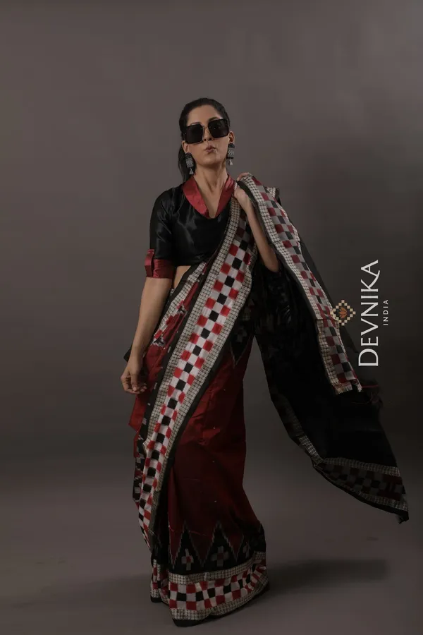Dark_Red_Silk_Border_Pasapalli_Handloom_Saree_For_Women