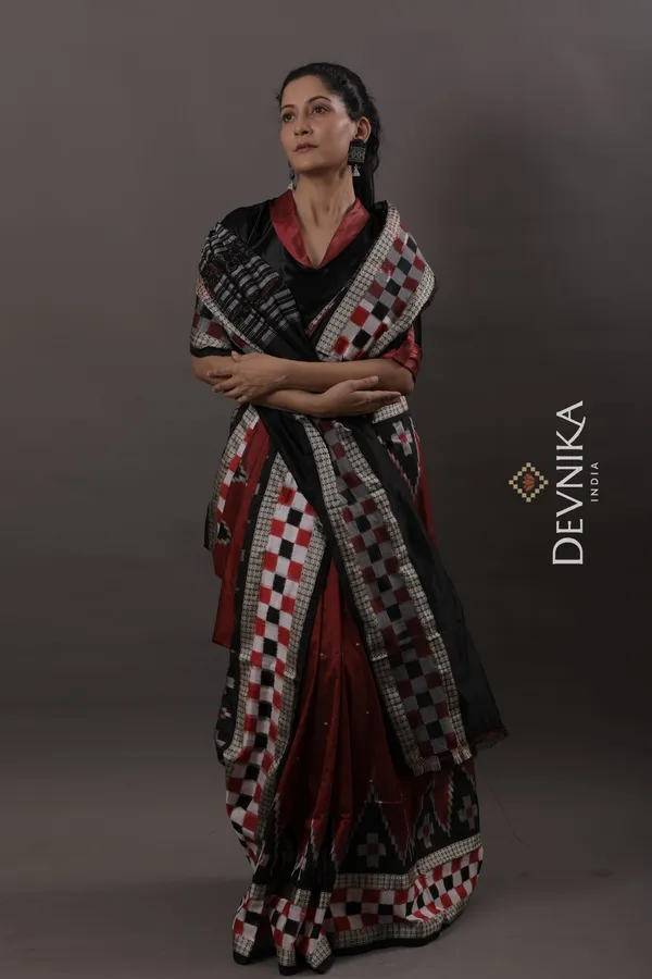 Dark_Red_Silk_Border_Pasapalli_Handloom_Saree_For_Women