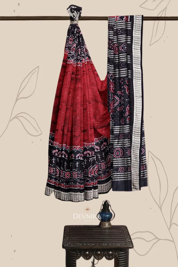 Maroon_Silk_Teracota_Bandha_Handloom_Saree_For_Women