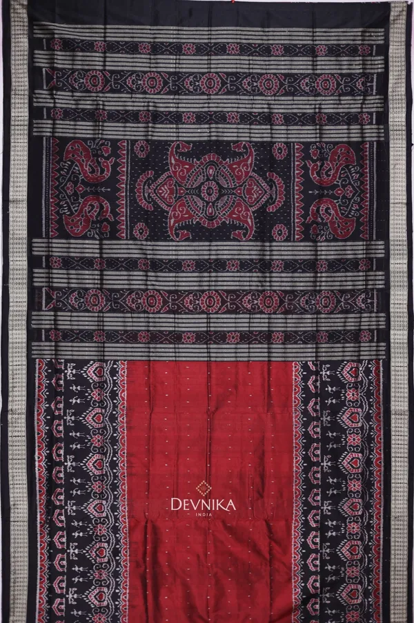 Maroon_Silk_Teracota_Bandha_Handloom_Saree_For_Women