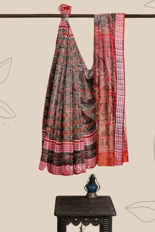 Golden_Green_Tissue_Silk_Body_Bandha_Handloom_Saree_For_Women