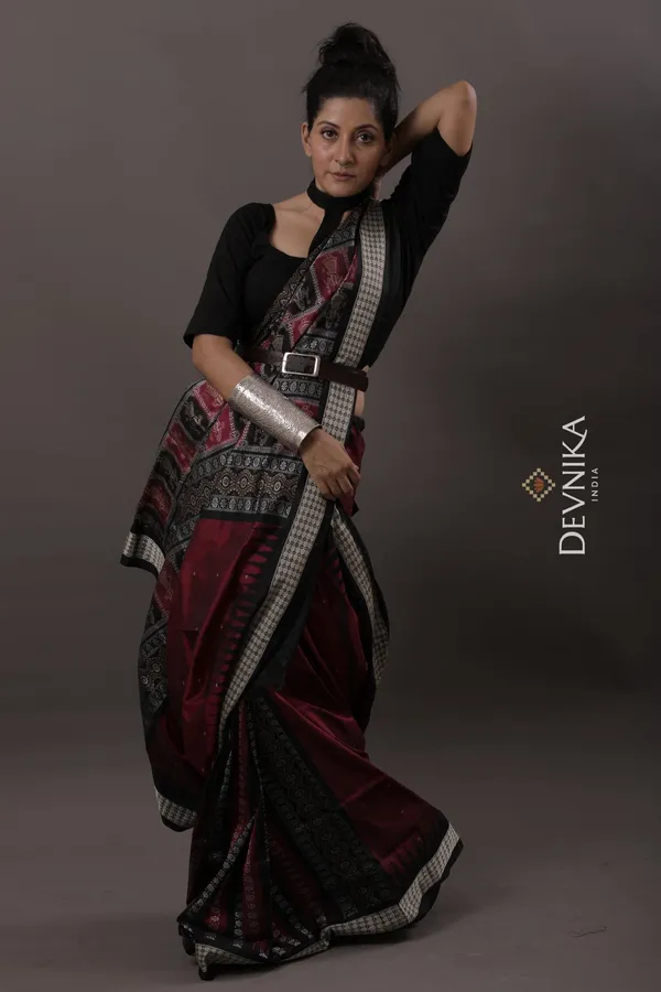 Magenta_Silk_Handloom_Body_Bomkai_Saree_For_Women