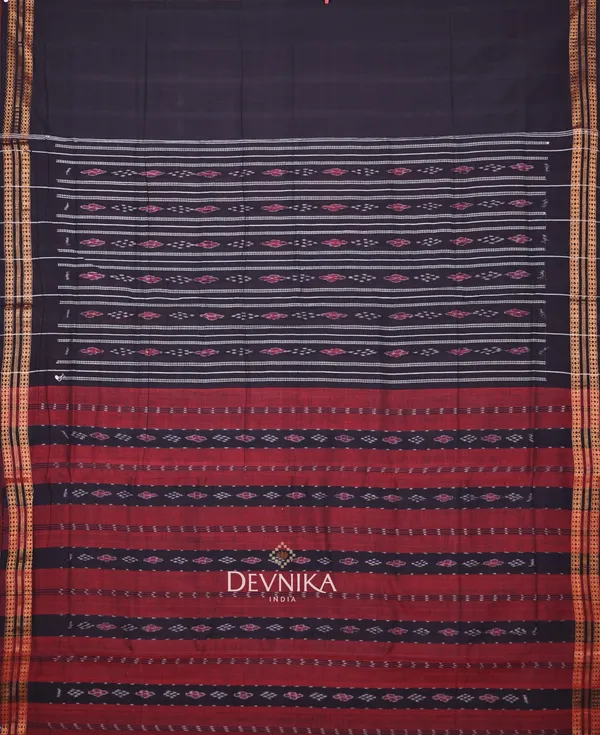 Maroon_Black_Cotton_Line_Bandha_Handloom_Saree_For_Women