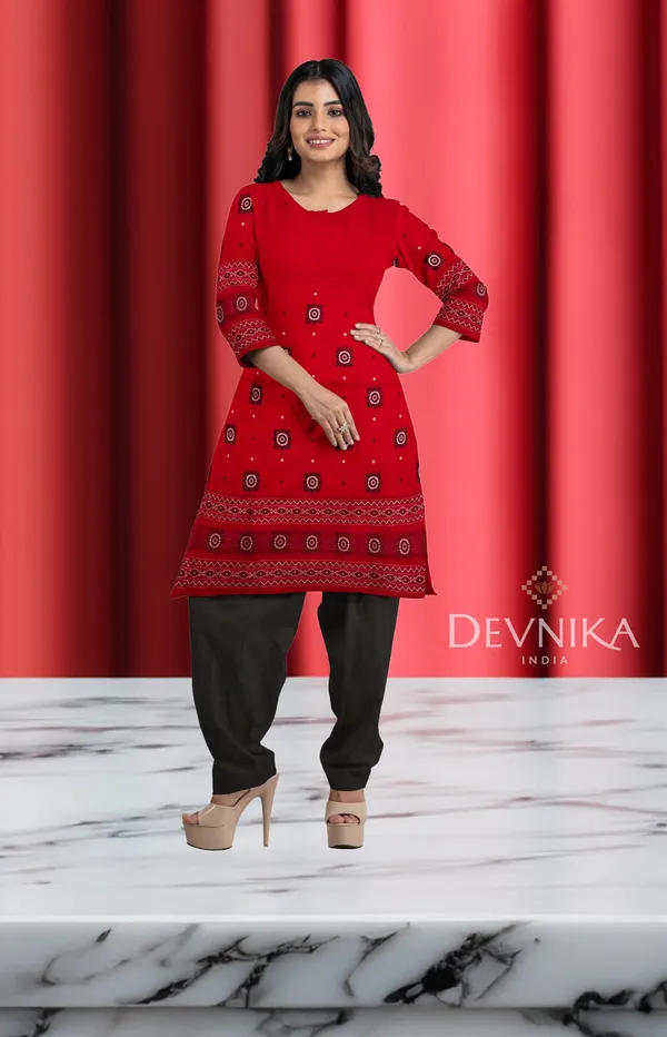 Red_Color_Top_With_Black_Color_Pant_&_Dupatta