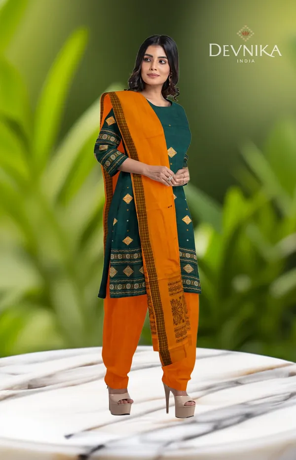 Green_Color_Top_With_Red_Color_Pant_&_Dupatta