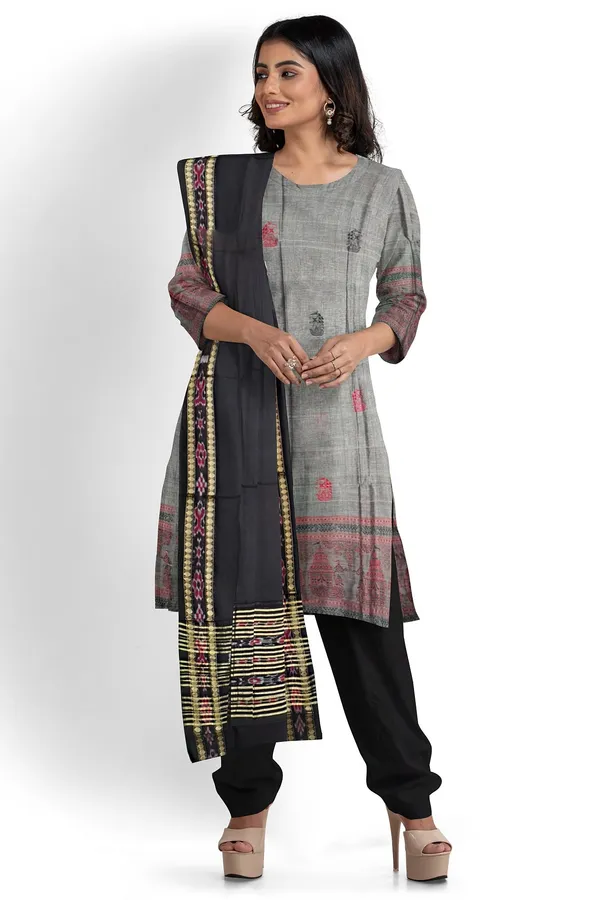 Grey_Color_Top_With_Black_Color_Pant_&_Dupatta