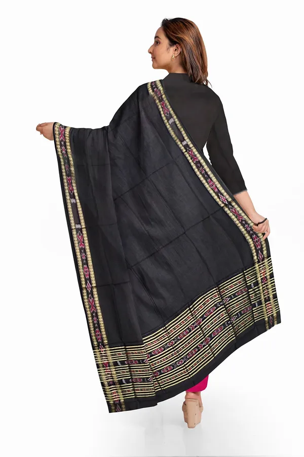 Black_Color_Top_With_pink_Color_Pant_&_Black_Color_Dupatta