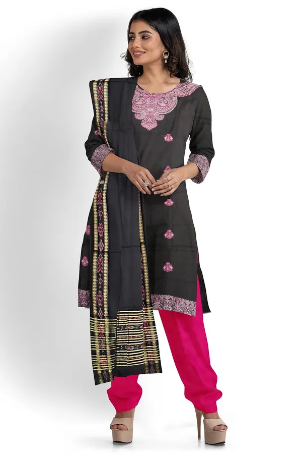 Black_Color_Top_With_pink_Color_Pant_&_Black_Color_Dupatta