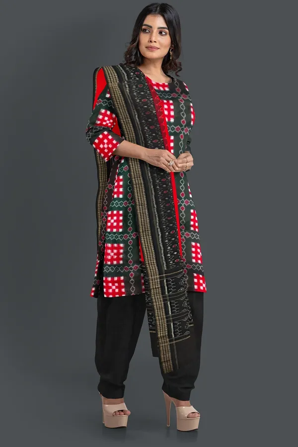 Black_Color_Top_With_Black_Color_Pant_&_Red_Color_Dupatta