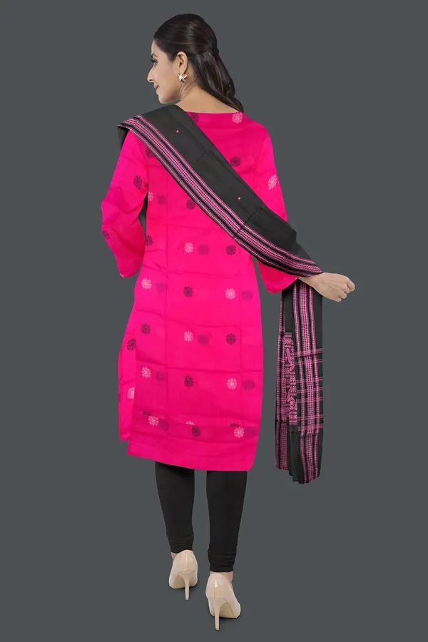 Pink_Color_Top_With_Black_Color_Pant_&_Dupatta