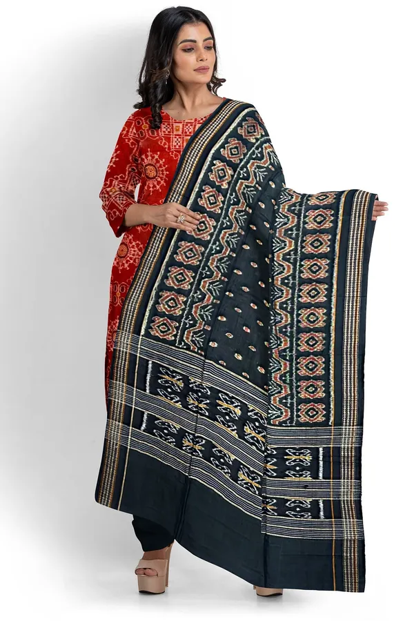 Rust_Color_Top_With_Black_Color_Pant_&_Dupatta