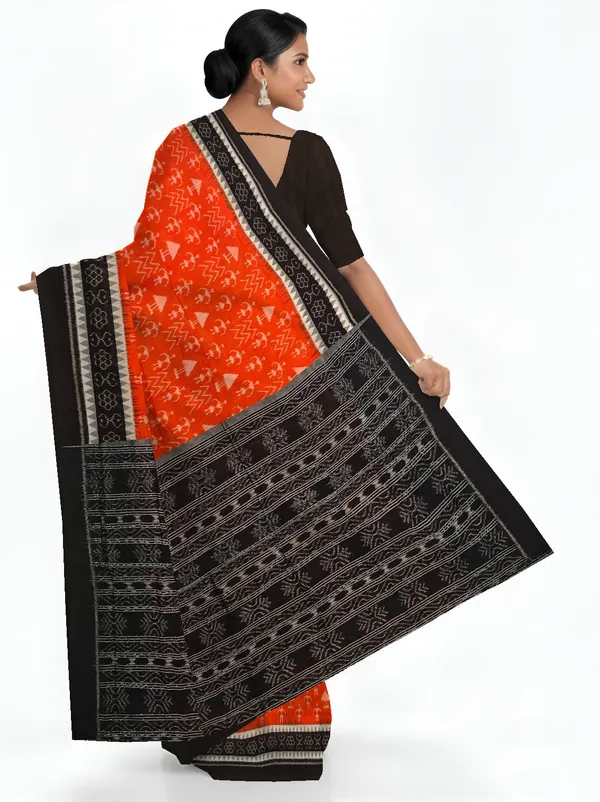 Orange_Terracotta_Cotton_Handloom_Bandha_Saree_For_Women
