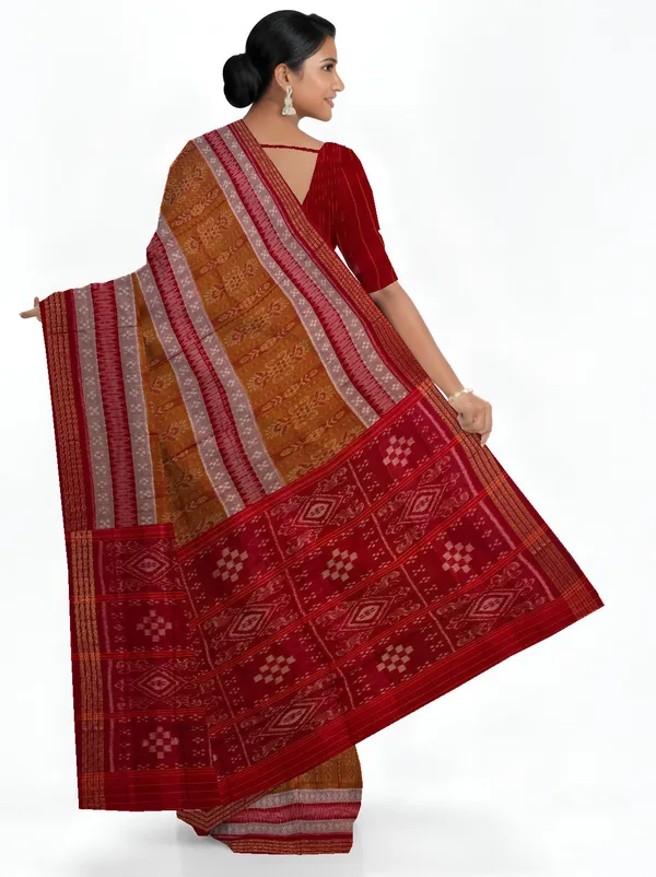 Brown_White_Cotton_Handloom_Mania_Bandha_Katiki_Saree_For_Women