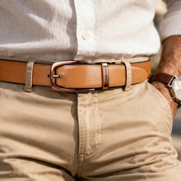 Crabby_Hunt_Men_S_Reversible_Leather_Belt_With_Metro_Choco_Gold_Buckle