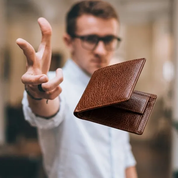 Crabby_Hunt_Brown_Leather_Wallet_Flip_Bifold_With_Extra_Card_Flap_Default_Title