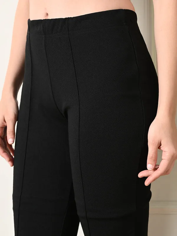 Women_S_Slim_Fit_Flared_Casual_Trousers_Black
